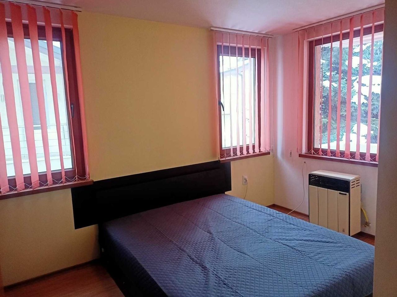 Дава се под наем Тристаен апартамент в София, Карпузица - 78 кв.м за 550 € - Снимка #16