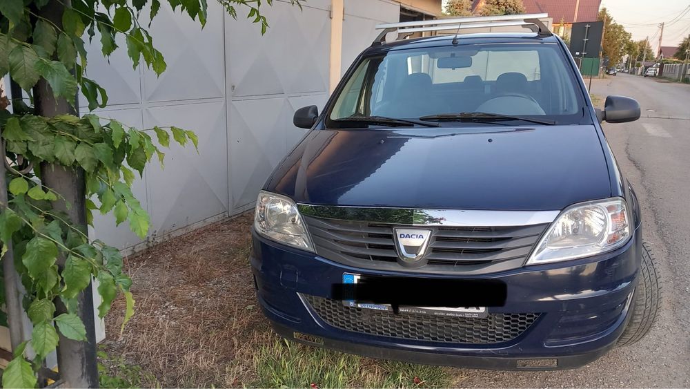Vand Dacia Logan primul proprietar an 2011