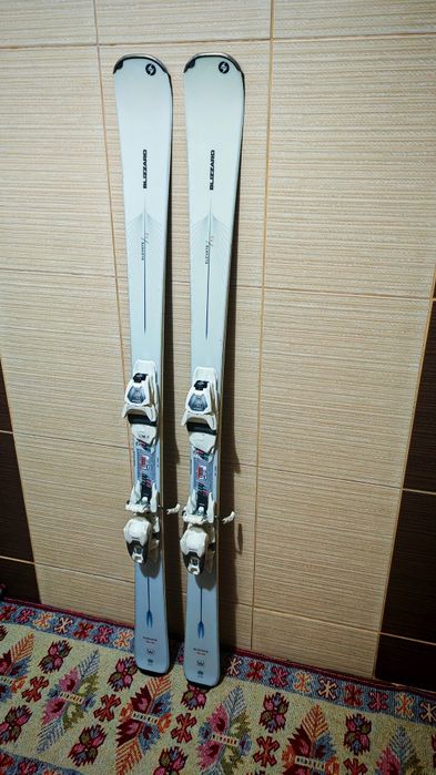Schiuri blizzard elevate 7.2 153-155 cm-clapari ski