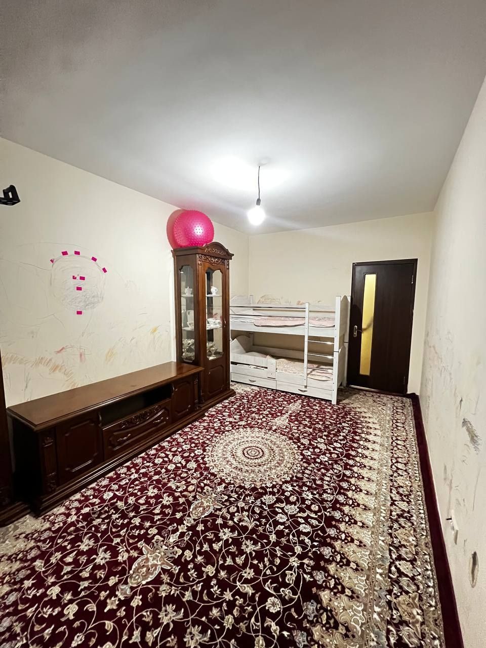 Сергели Чоштепада 3хонали Арзон нархда квартира сотилади 62500$