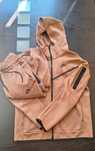 Nike tech fleece/ Brown