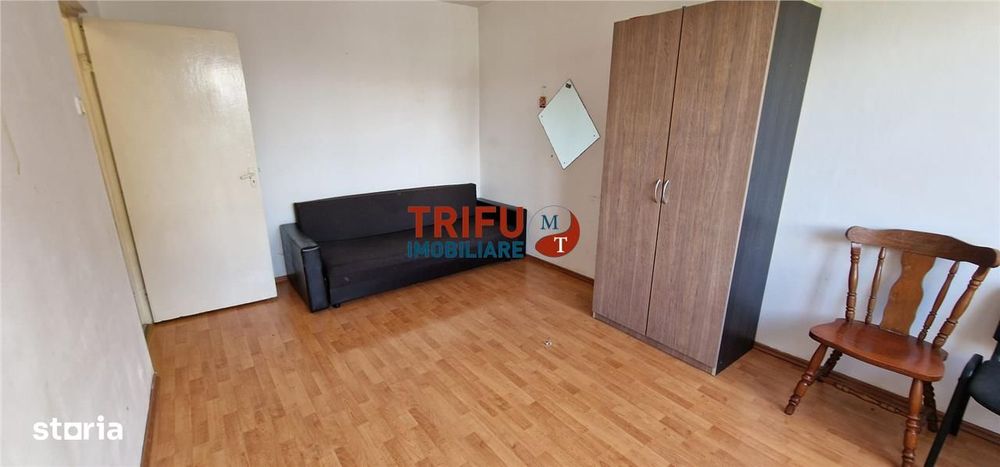 Garsoniera de vanzare zona AMPOI