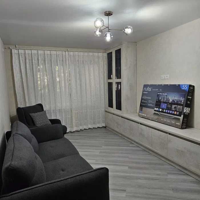 Сдам квартиру на Мирабадском районе 95м2 2 комнатная в центре