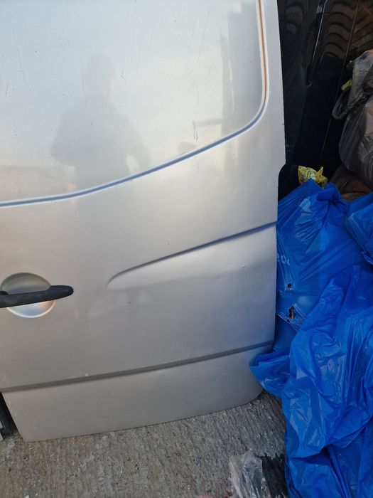 Usa usi spate stanga dreapta mercedes sprinter w906 2016