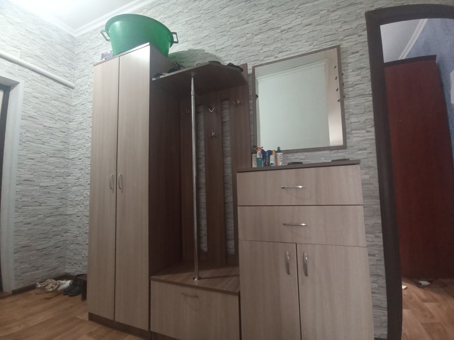 Продам прихожую в хорошем состоянии