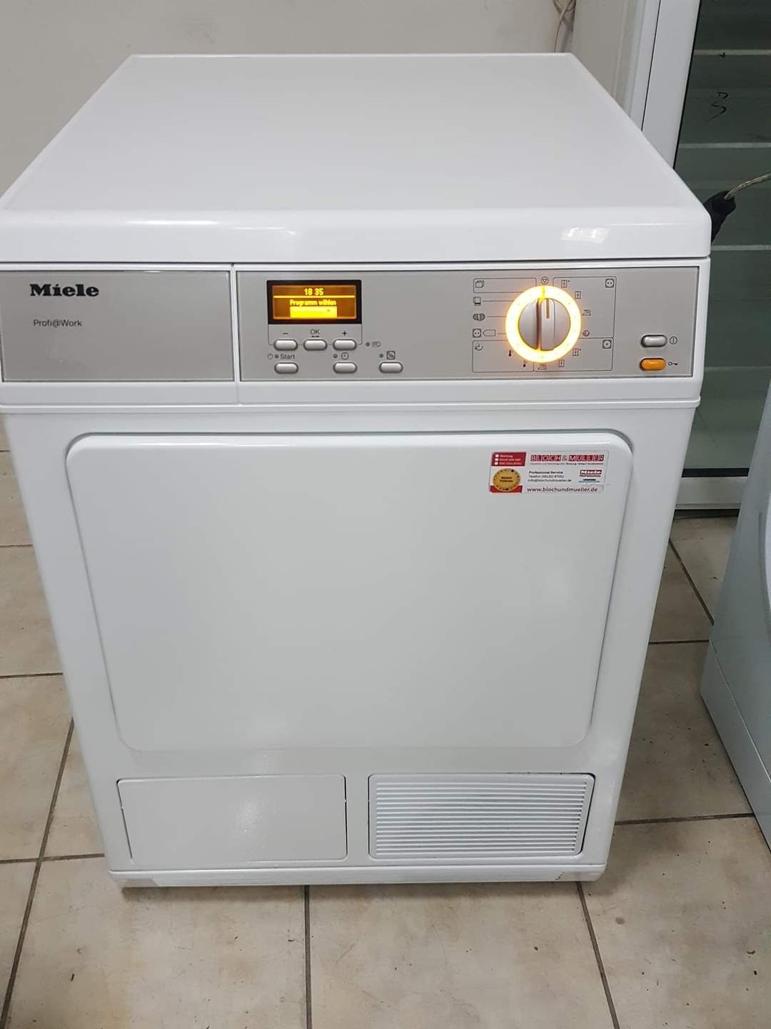 Сушилня MIELE Professional  PT200C