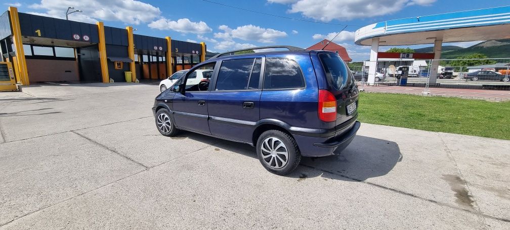 Opel Zafira 1.6i