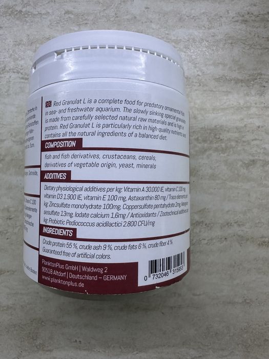 Mancare pesti premium