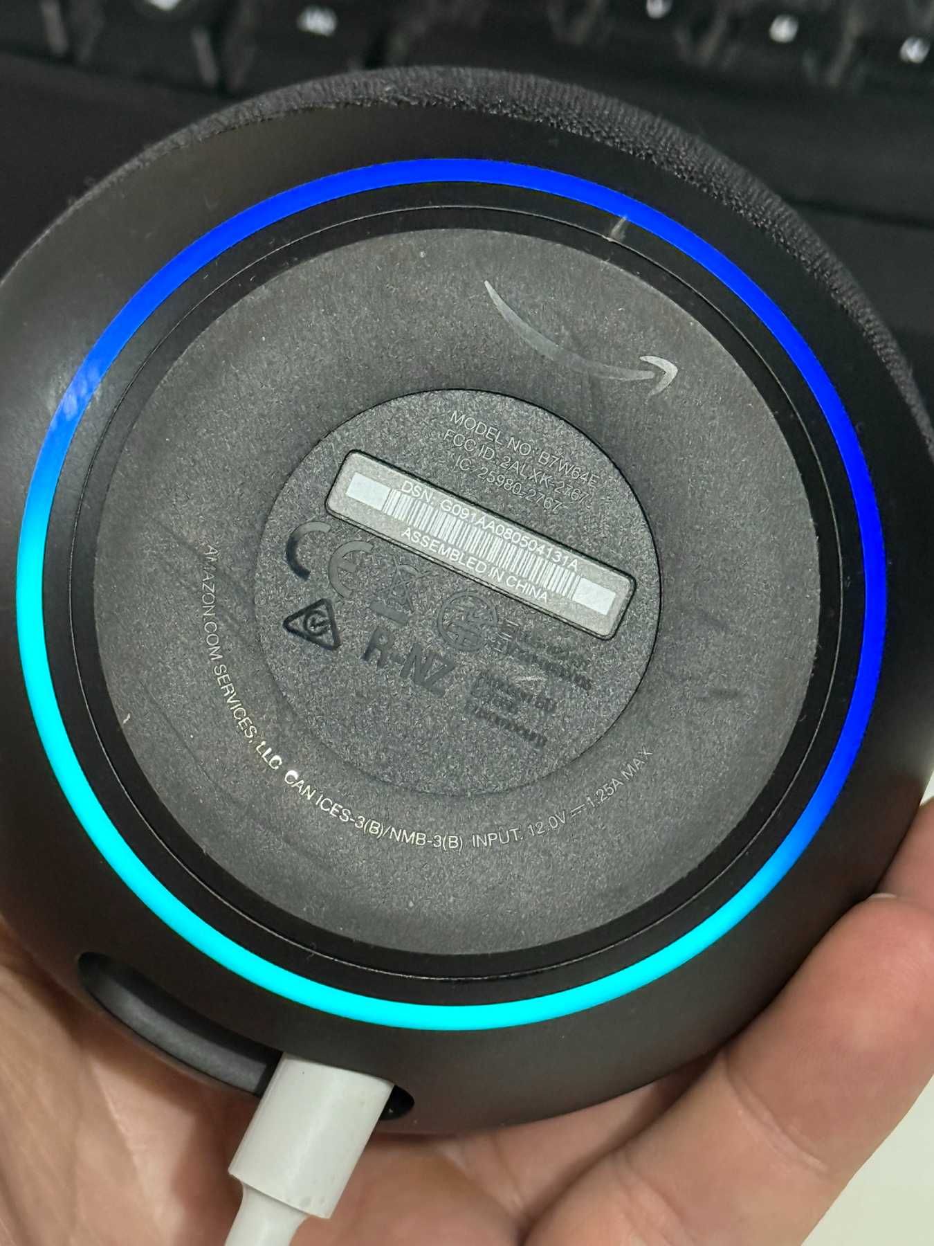 Смарт тонколона Amazon Echo Dot 5 Гласов контрол Alexa Wi-Fi Bluetooth