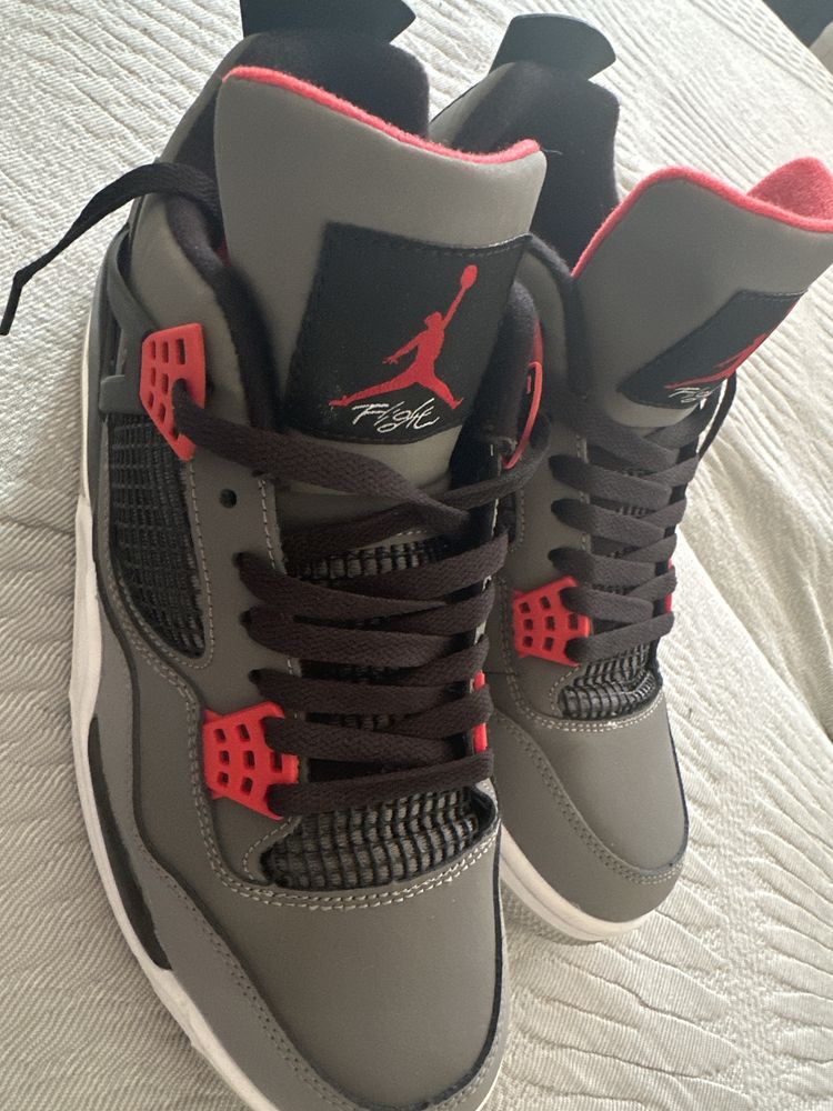 Jordan 4 Retro Infrared