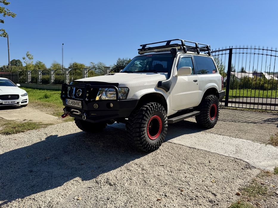Nissan Patrol Y61