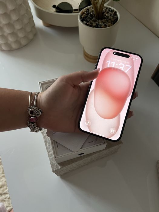 Iphone 15 Black 128 GB in stare excelenta