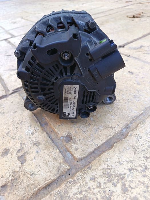 Alternator OEM VALEO
