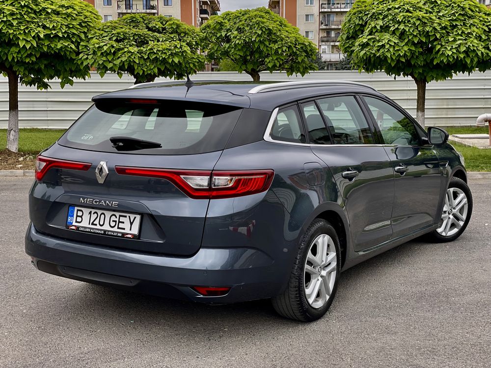 Vand renault megane 4 / 1.5 dci 110cp / navigatie mare