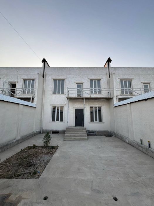 Бектемирский район Ийк-Ота 2.5 соток 7 комнат 4 кровня срочно