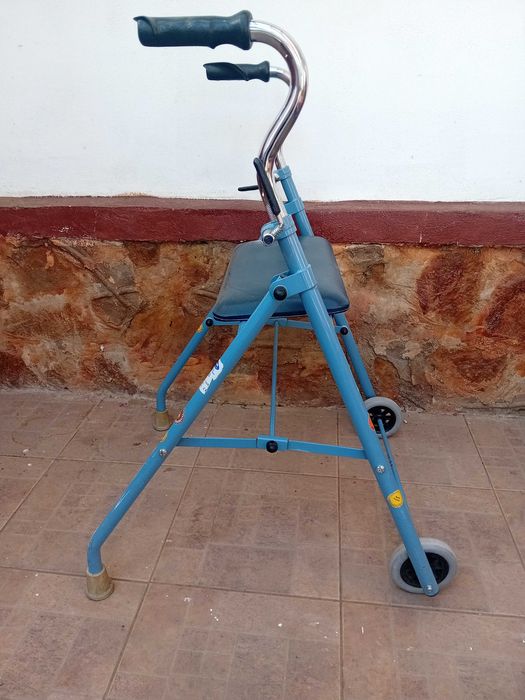Cadru pliabil cu 2 roti. (2 model)