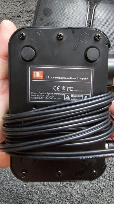 JBL control 2.4 G + emitator Wifi