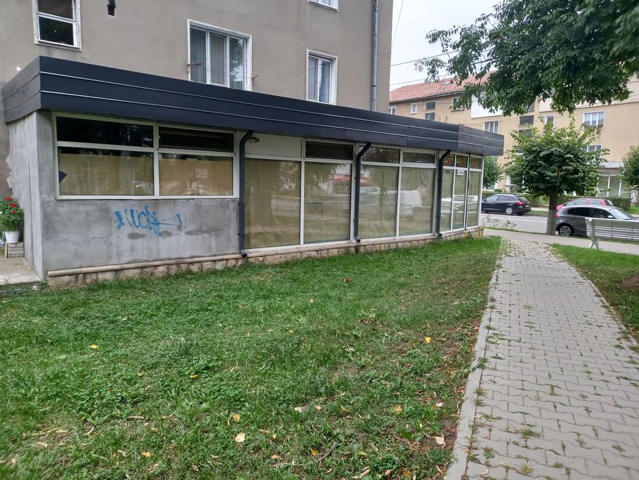 Spațiu comercial de închiriat