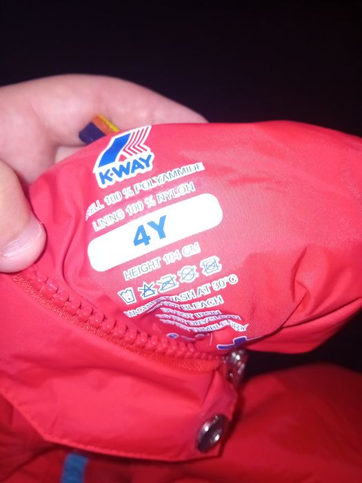 Geaca antivant mărimea 104