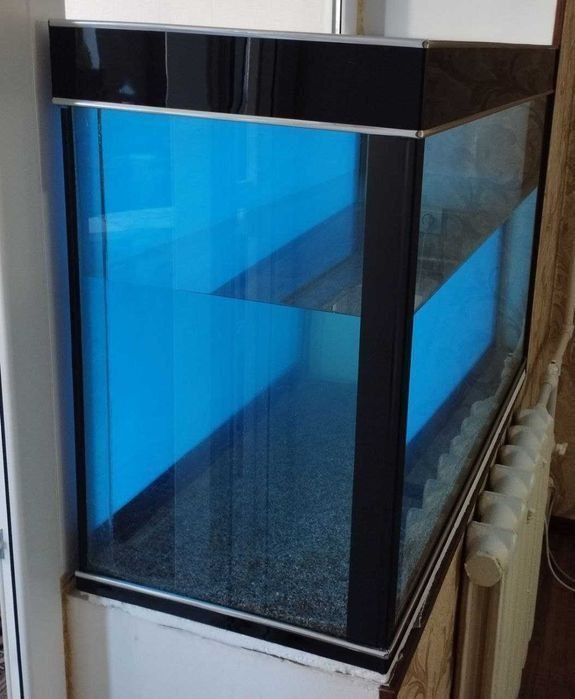 Продаётся аквариум 300 литров в отличном состоянии Ганга