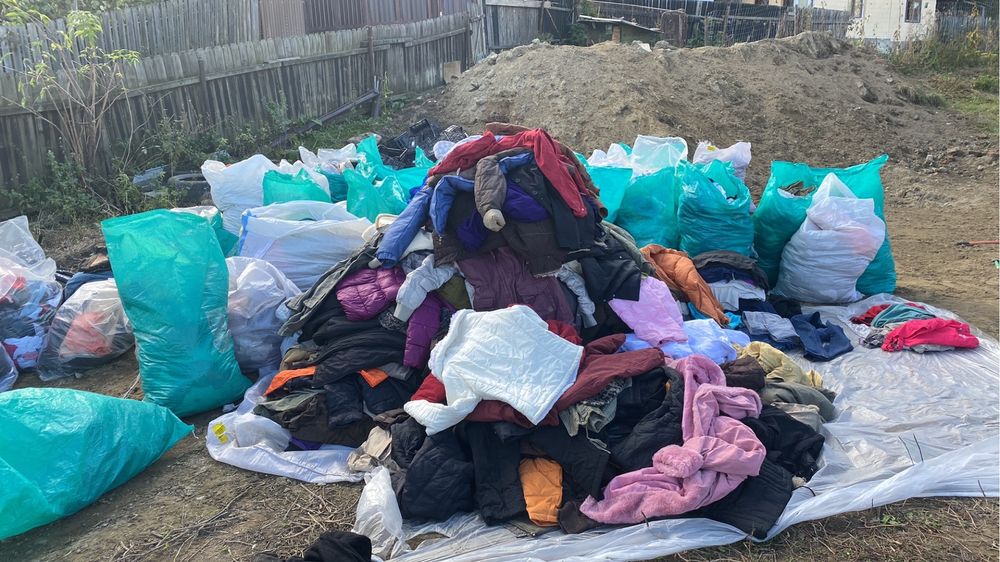 Haine Angro, schimb cu alte haine ori vand la bucata tot