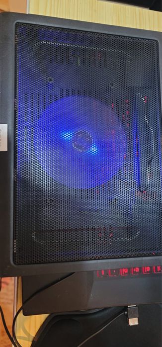 Из Кореи Ноутбук MSI Sword 17 A11UD