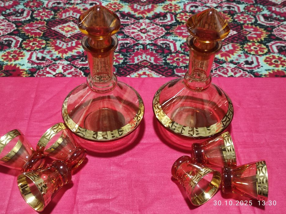 Срочно продаю Статуэтки и кувшинчики Советских времён