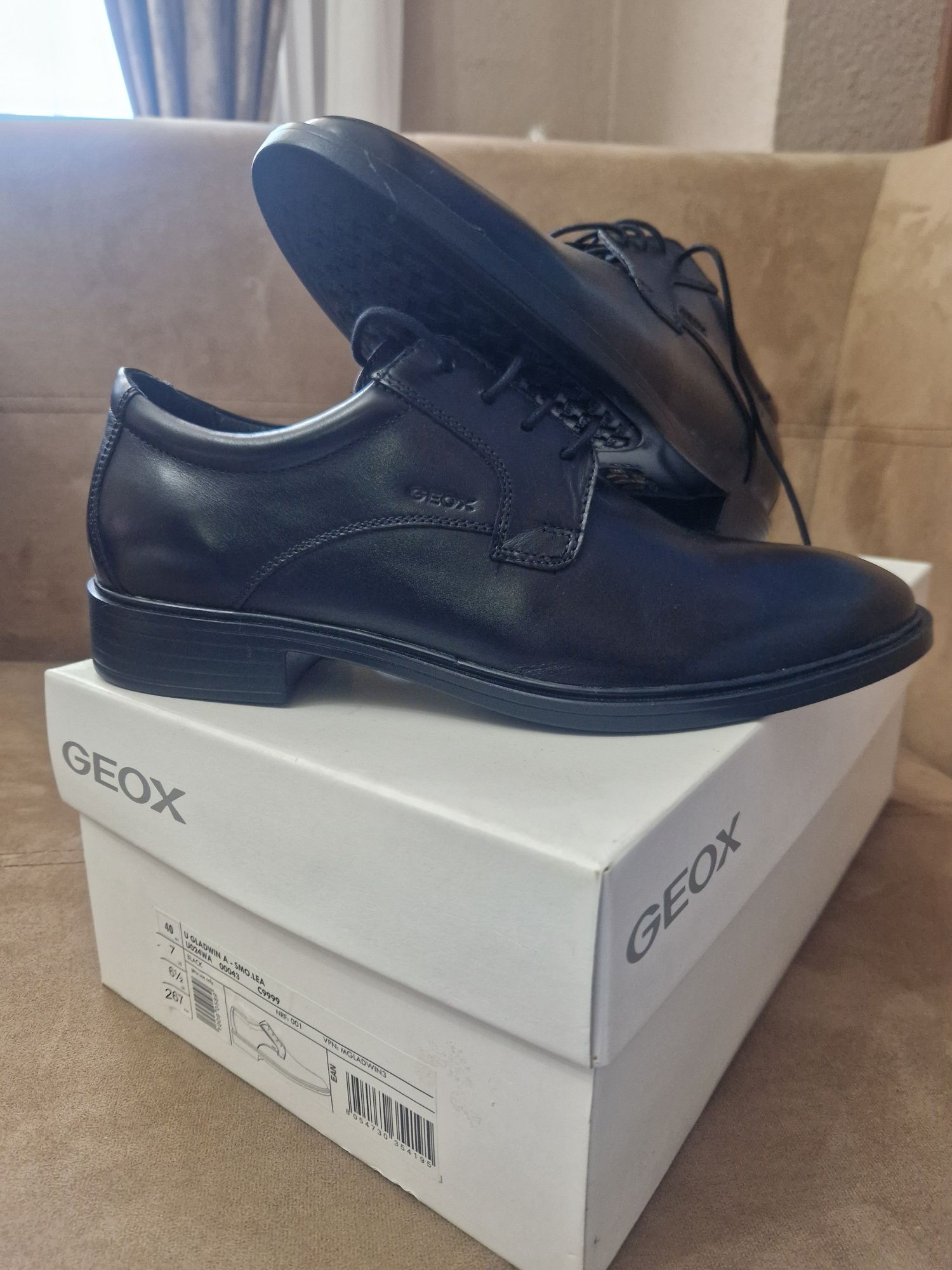 Обувки GEOX 40/41 номер