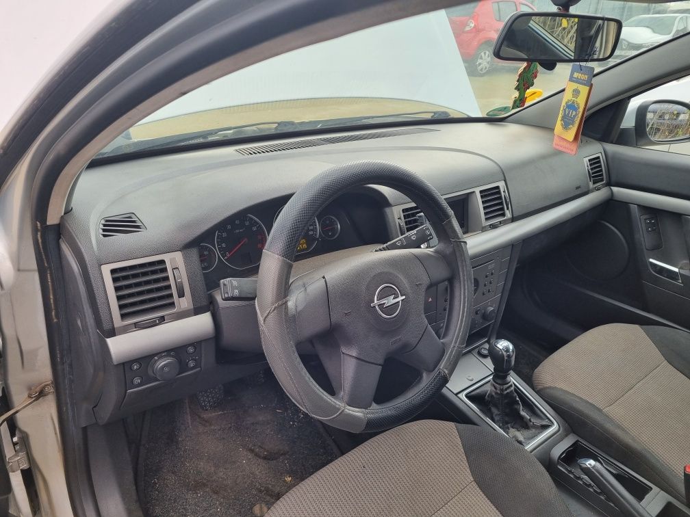 Opel Vectra avariat defect