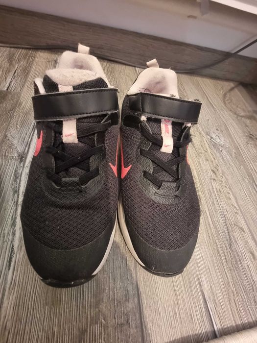 Adidasi Nike copii, număr 34