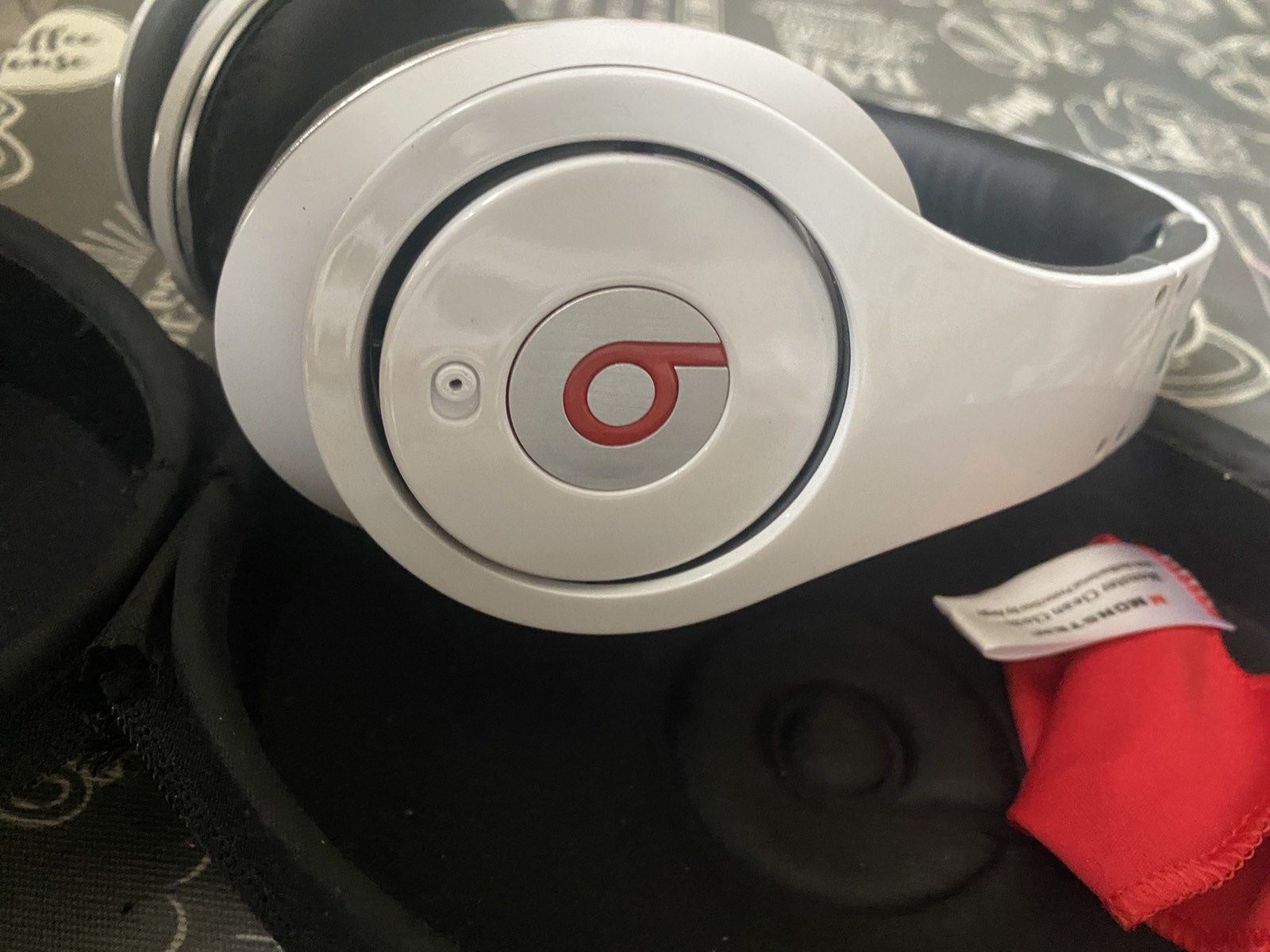 Слушалки Monster Beats by Dr. Dre Studio White