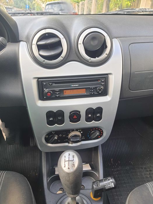 Vand Dacia Logan, 1.4 MPI, 2009