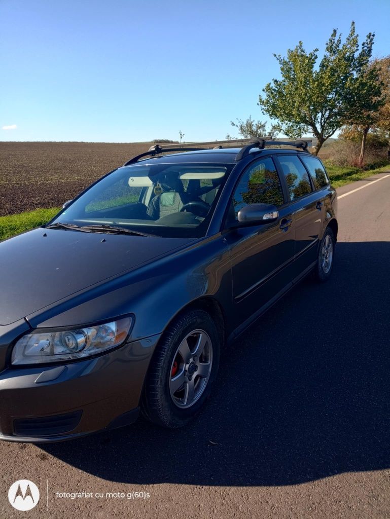 Volvo...V50... 2009
