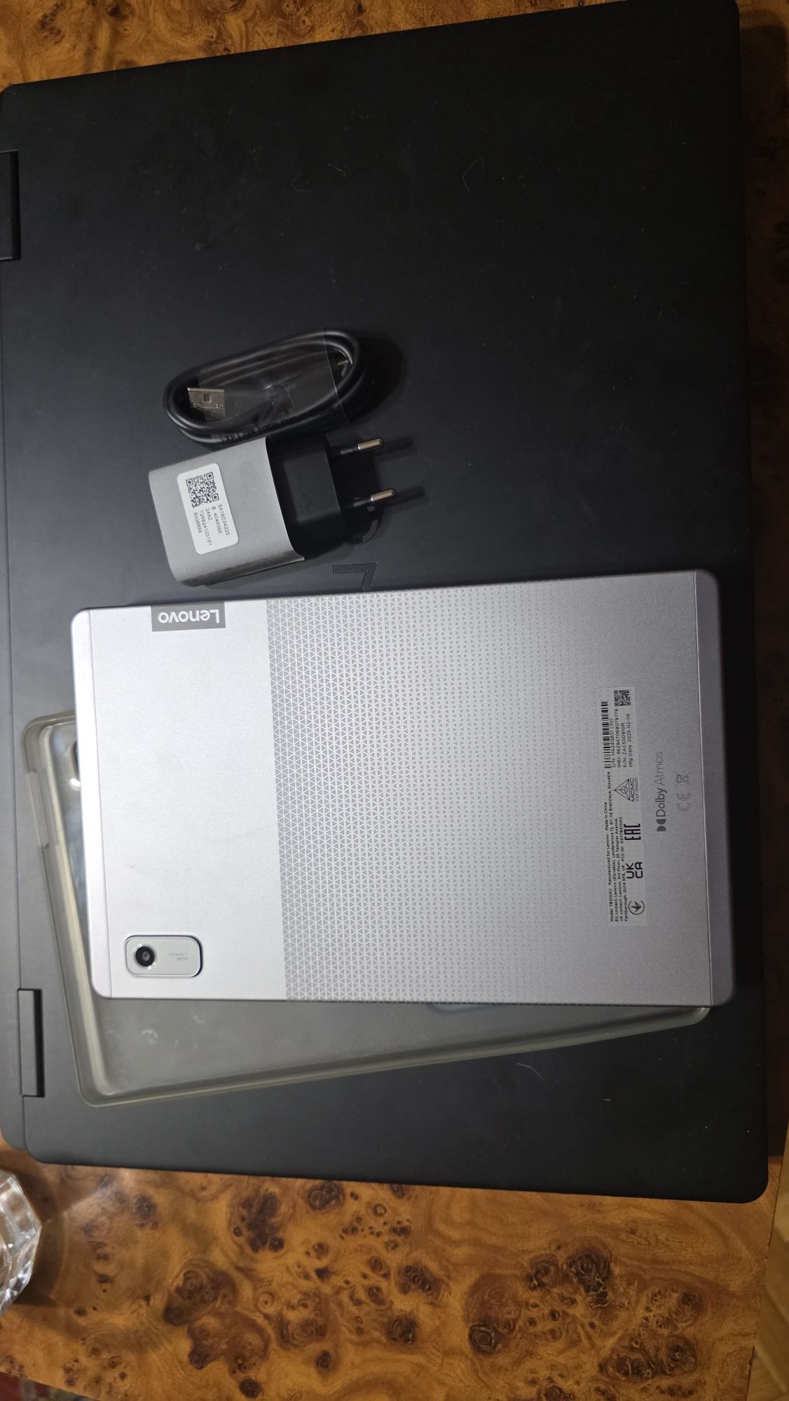 Таблет Леново м9 Lenovo M9
