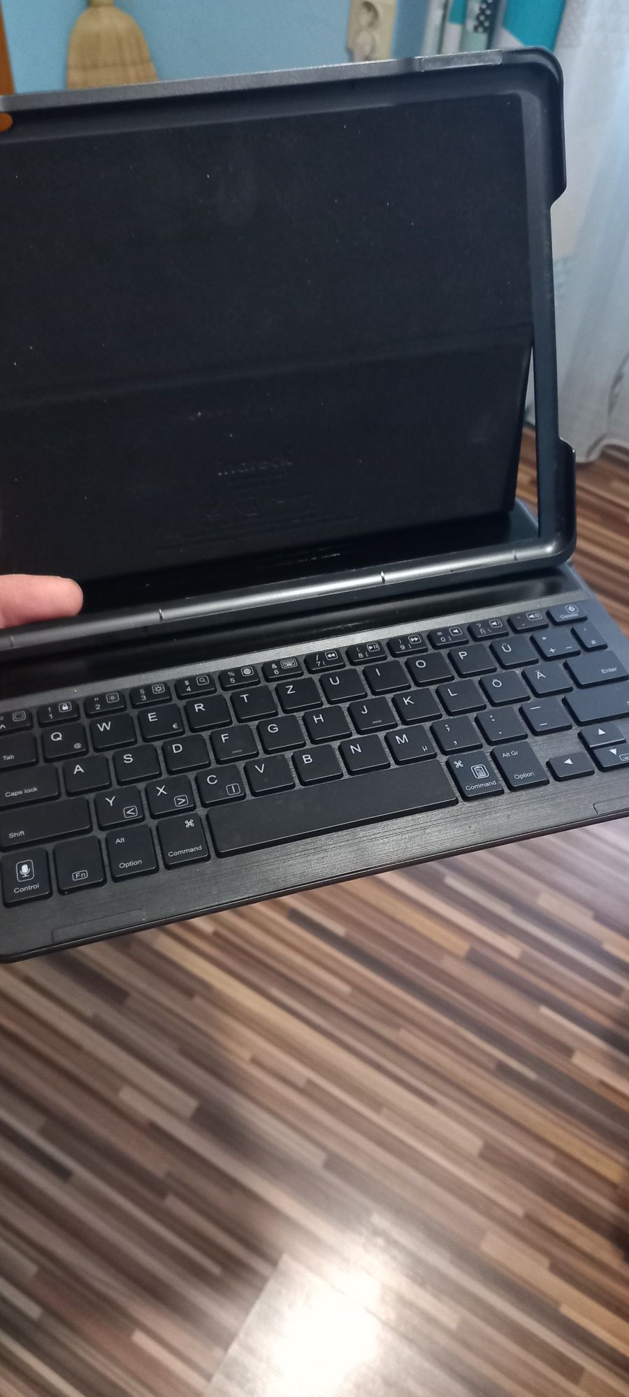 Husa cu tastatura  inateck