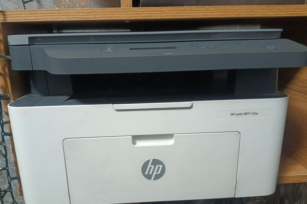 Принтер ЧБ МФУ HP Laser 135w