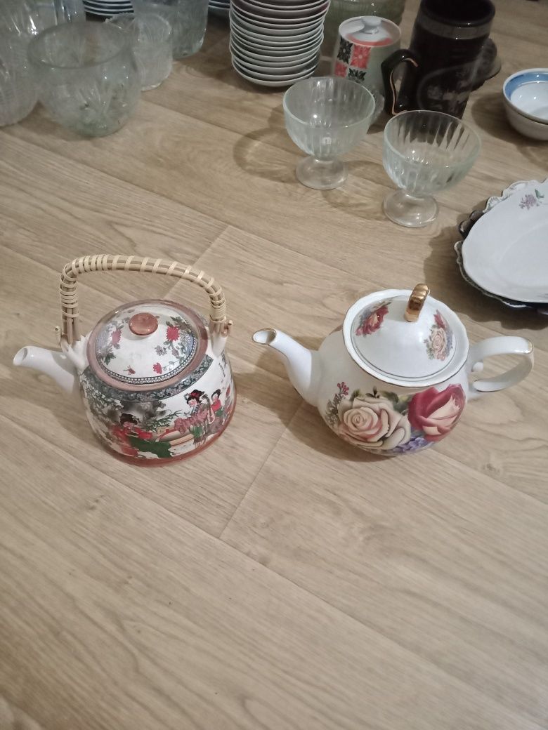Продам  заварочный чайник
