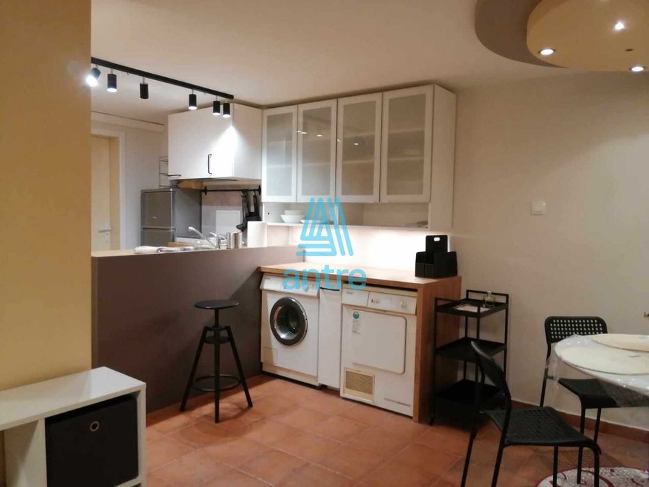 Дава се под наем Едностаен апартамент в София, Лозенец - 60 кв.м за 400 € - Снимка #2