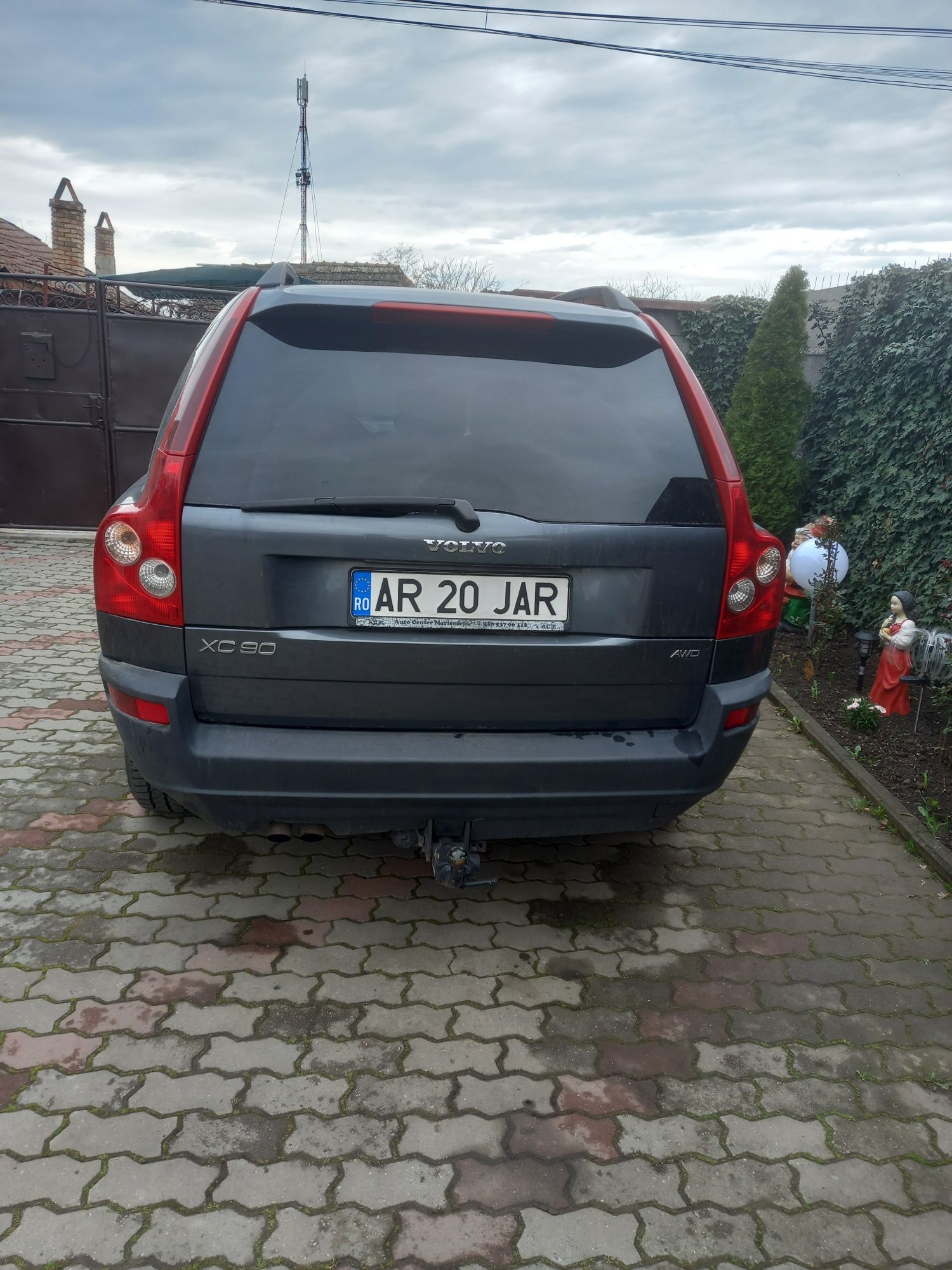 Volvo  xc90 2005