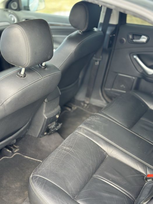 Vand sau schimb Ford Mondeo //FULL// 2007