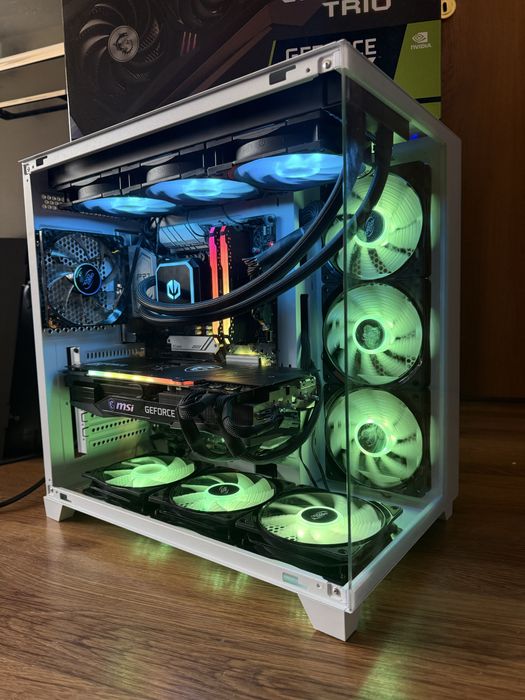 Геймърски компютър/ 11900K/Водно/32GB/RTX 3090 24GB/2TB SSD