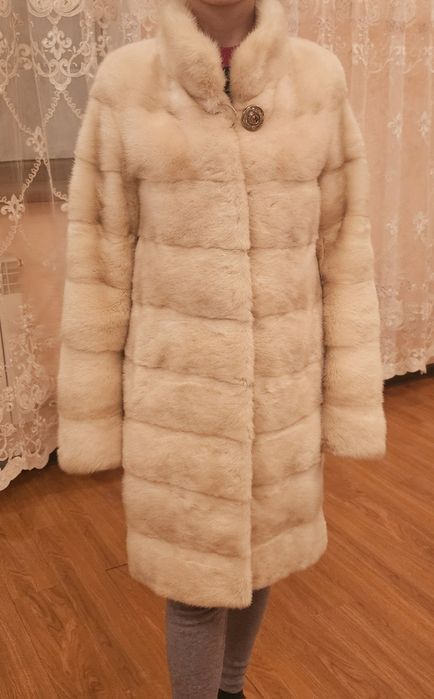 Норковая шуба в размере 42-44