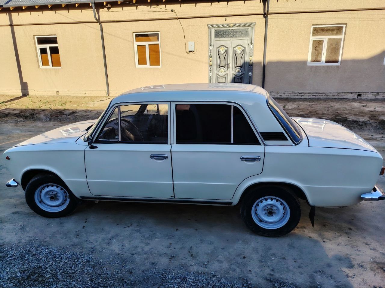 Жигули 01 сотилади