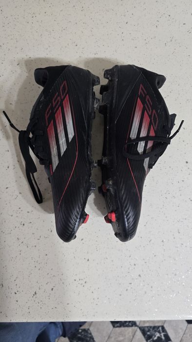 De vânzare ghete Adidas F50 nr.41!