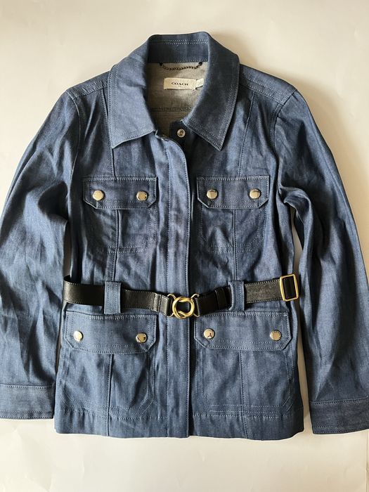 COACH : Ново дънково яке/ сако размер 6- М / Оригинал