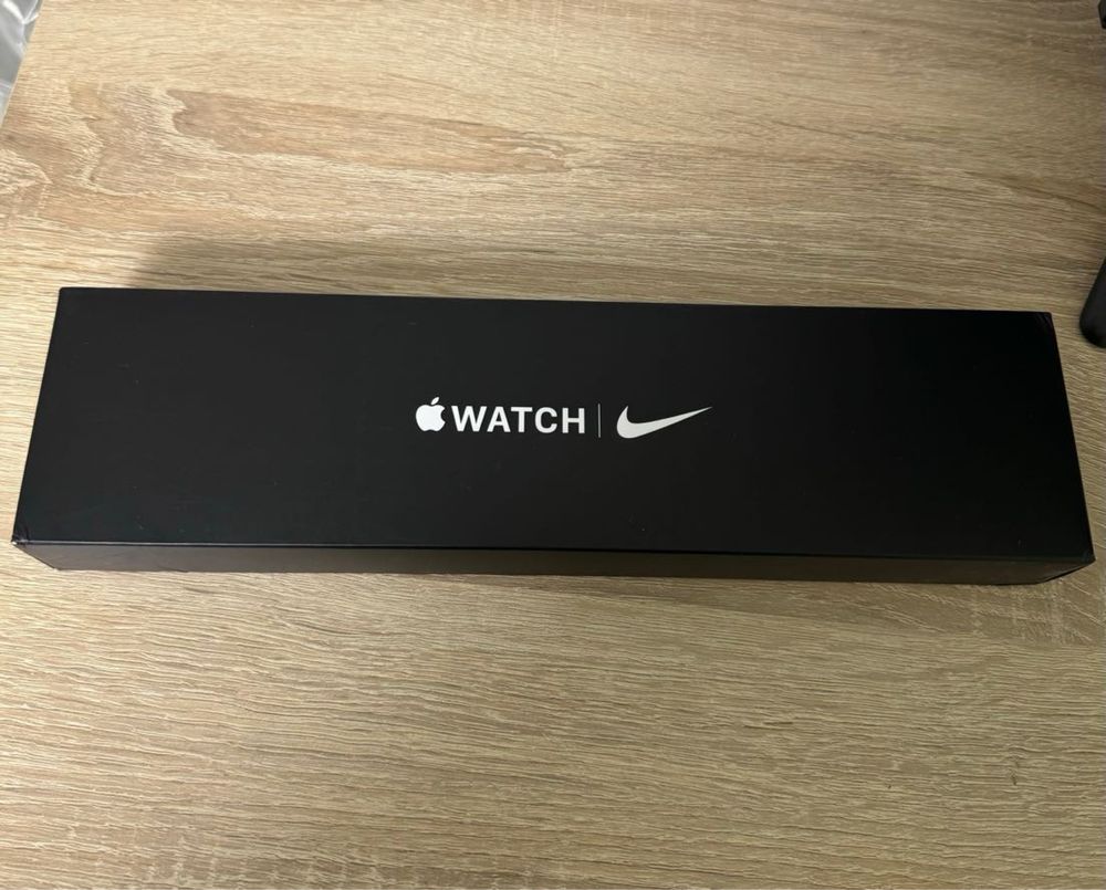 Ceas Apple Watch seria 7