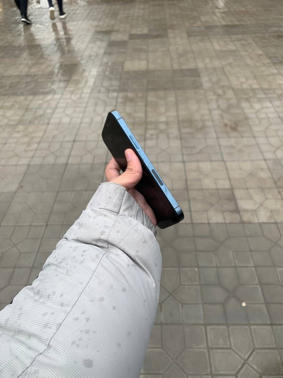 Iphone 12 pro с гарантией