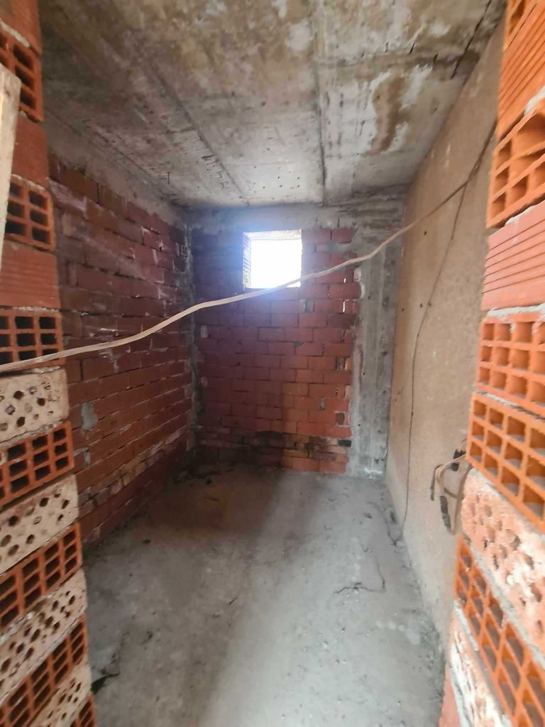 Продава се Къща в Хасково, Червена стена - 93 кв.м за 506 €/кв.м - Снимка #6
