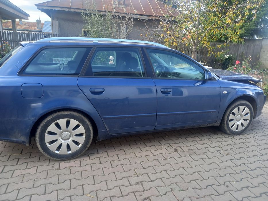 Vand audi a4b7 automat