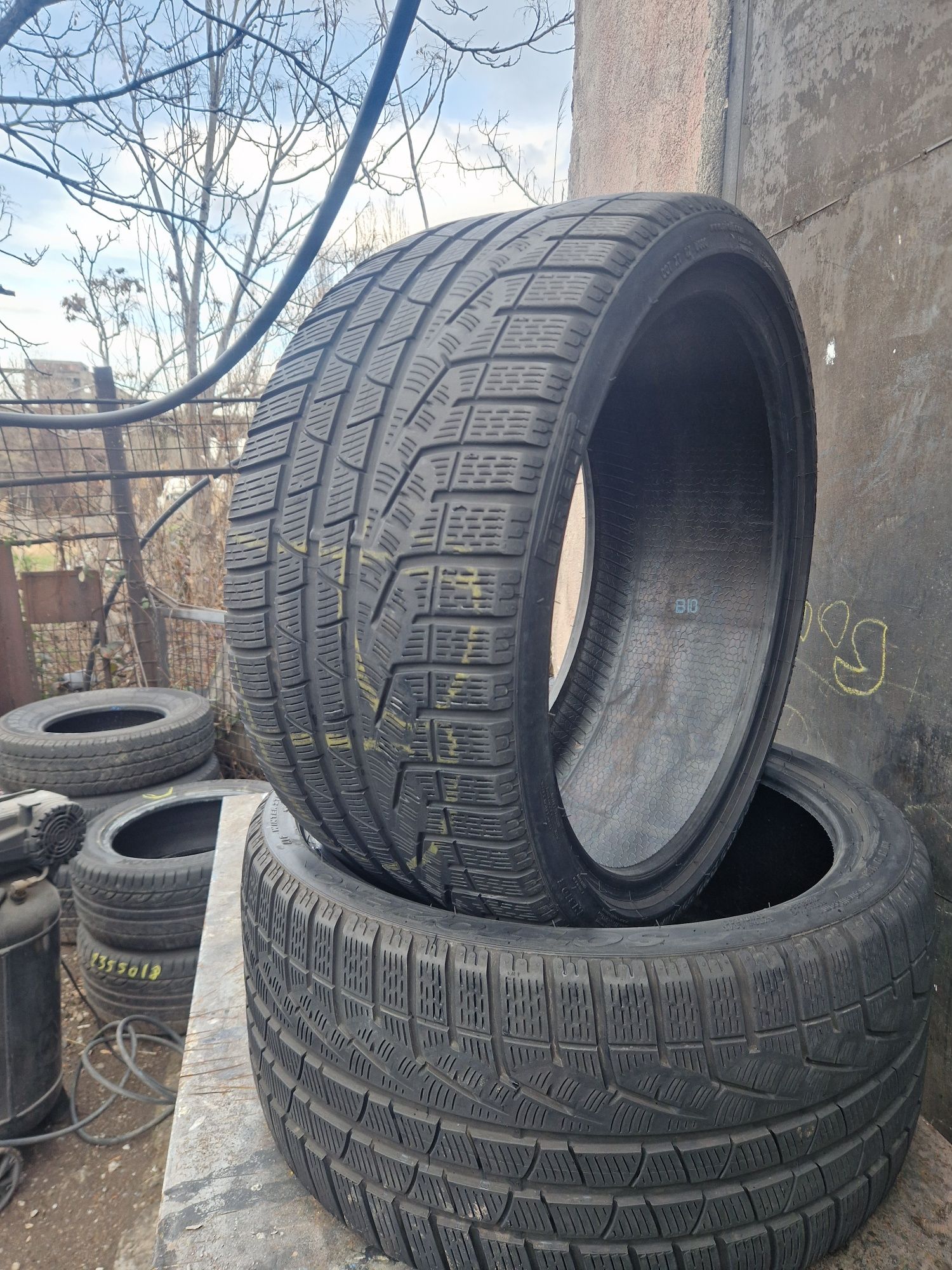 2 Anvelope Pirelli 285 30 R20 M+S